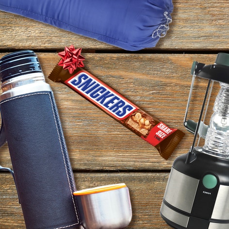 SNICKERS Milk Chocolate Candy Bar Sharing Size, 3.29 oz