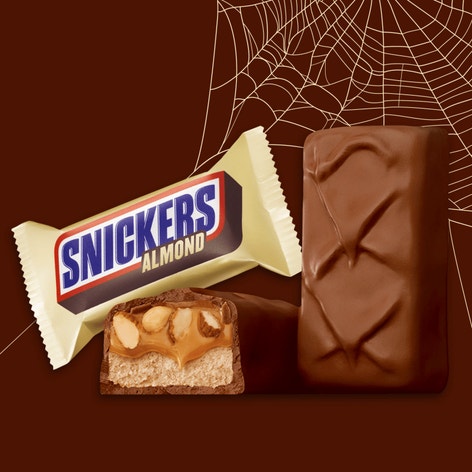 SNICKERS Almond Fun Size Chocolate Candy Bars, 10.23 oz