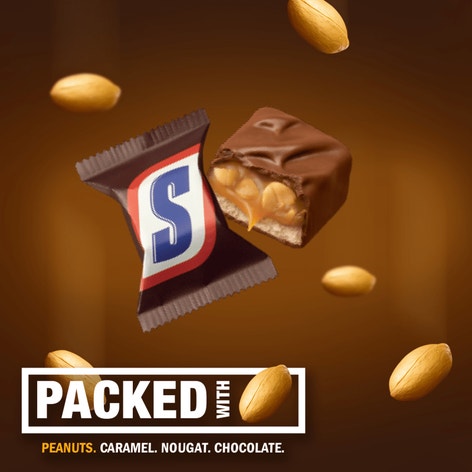 SNICKERS Minis Size Chocolate Candy Bars Bag, 40 oz