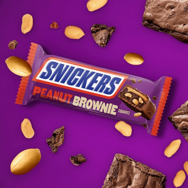 SNICKERS Peanut Brownie Squares Full Size Chocolate Candy Bar, 1.2 oz