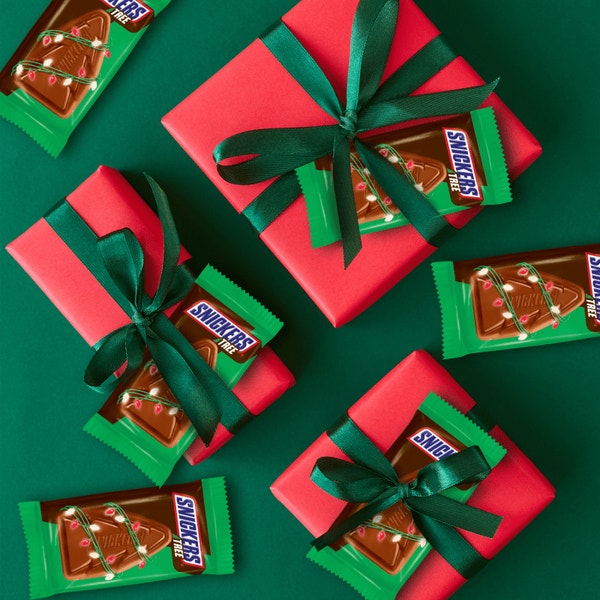 SNICKERS Trees Chocolate Christmas Candy Bars, 6 Ct
