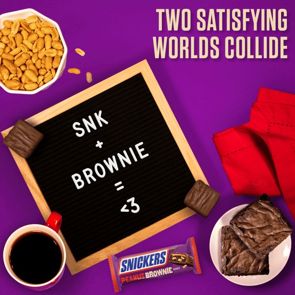 SNICKERS Peanut Brownie Squares Full Size Chocolate Candy Bar, 1.2 oz