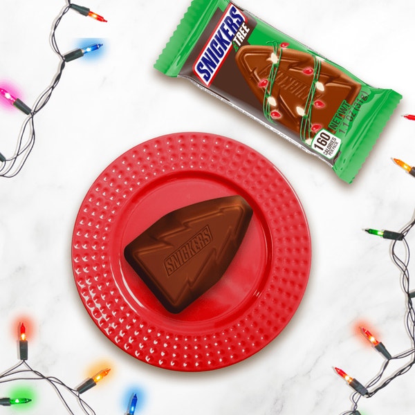 SNICKERS Trees Chocolate Christmas Candy Bars, Single