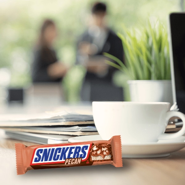 SNICKERS PECAN Singles Size Chocolate Candy Bars, 1.41 oz