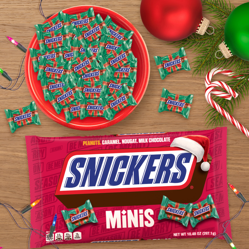 SNICKERS Minis Milk Chocolate Christmas Candy Bars, 10.48 Oz Bag